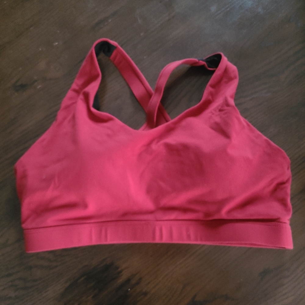 Sports bra